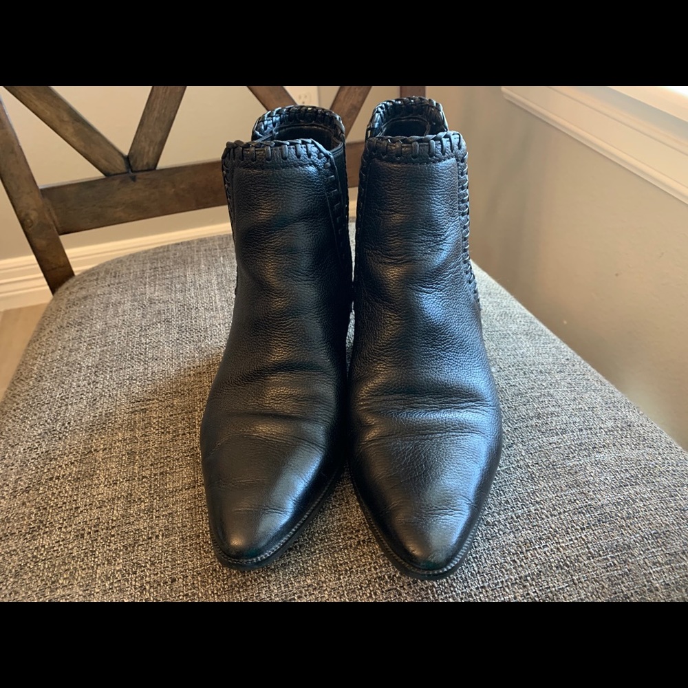 Michael Kors Chelsea Boots - Picture 3 of 4